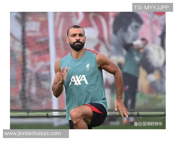 足坛奇葩雕像大盘点萨拉赫C罗大罗法尔考等球星形象奇特引热议